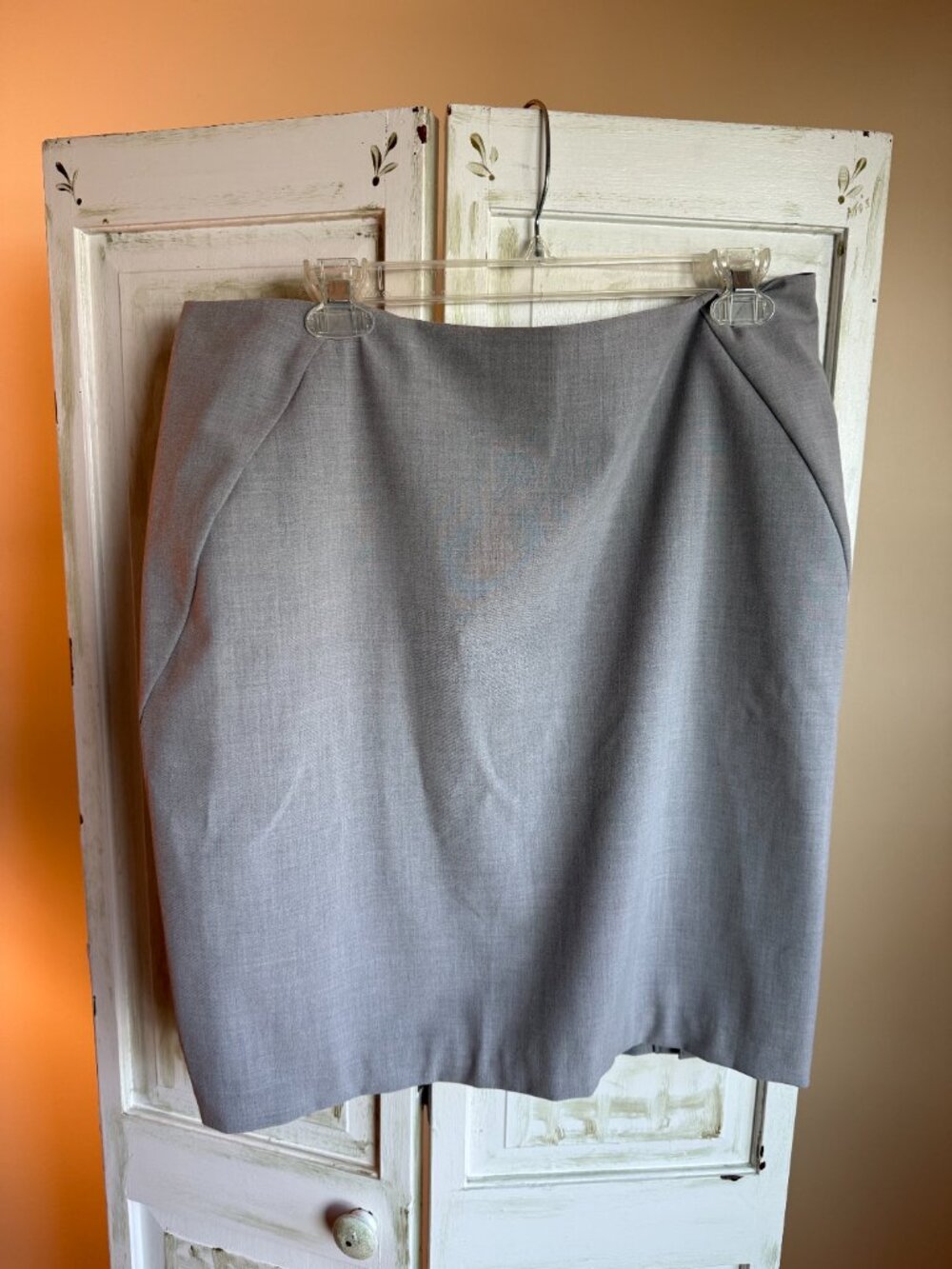 Pencil Skirt (Light Gray)